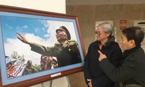 “Đại tướng Võ Nguyên Giáp - những khoảnh khắc chưa từng công bố”