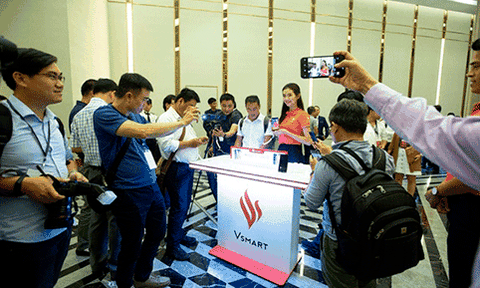 Vsmart - tân binh "đáng nể" của thị trường Smartphone Việt