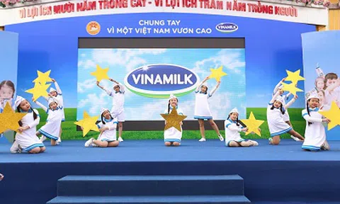 Chung tay vì "ly sữa học đường" cho trẻ em thủ đô ngày hôm nay