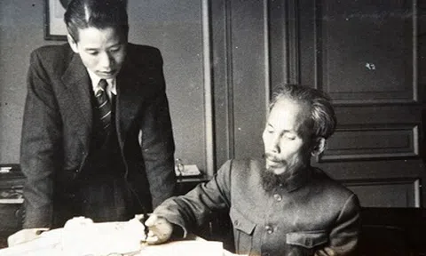 Đầu Xuân, cảm thức về người khởi thảo bản Hiến pháp đầu tiên