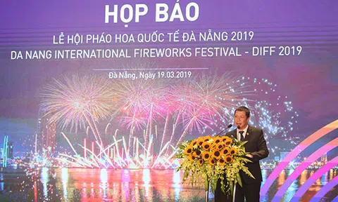 Chính thức khởi động Lễ hội pháo hoa Đà Nẵng 2019 "Những dòng sông kể chuyện"