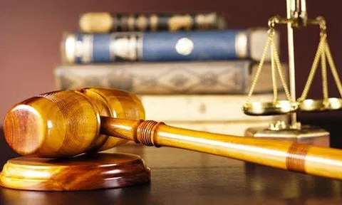 Tòa án quyết định lãi, lãi suất trong bản án