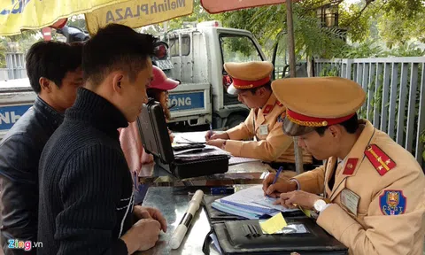 Mất bằng lái xe phải thi lại: Bộ GTVT mâu thuẫn với chính mình
