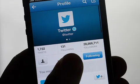 Twitter và Youtube bị lên án