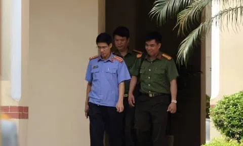 Vụ đường dây đánh bạc ngàn tỉ: Bắt chánh thanh tra Bộ Thông tin và truyền thông