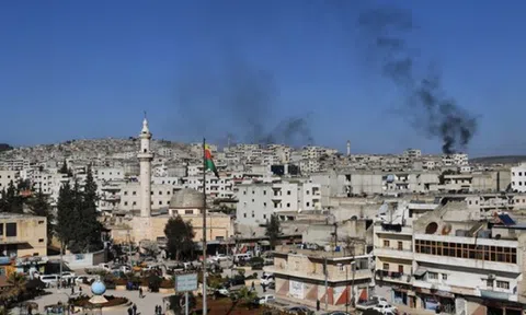 Chiến sự Syria: Nga và Syria ồ ạt tấn công lớn vào Idlib và Hama mặc sự ngăn cản của Thổ Nhĩ Kỳ