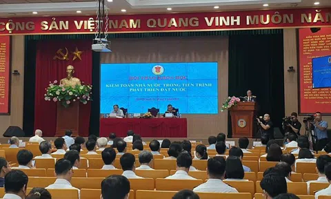 Số liệu của Kiểm toán Nhà nước “phủ kín” nghị trường