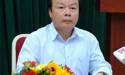 Kỷ luật Thứ trưởng Bộ Tài chính Huỳnh Quang Hải vì vi phạm đạo đức lối sống