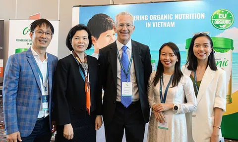 Vinamilk là đại diện duy nhất của Châu Á trình bày về xu hướng Organic tại hội nghị sữa toàn cầu 2019 tại Bồ Đào Nha