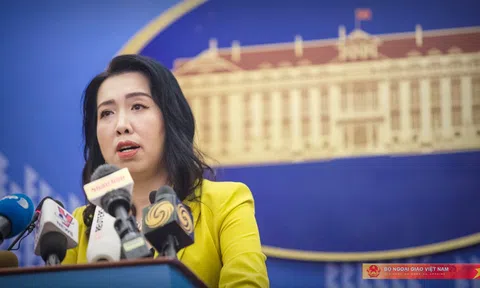 Việt Nam trao công hàm, yêu cầu Trung Quốc rút tàu Hải Dương 8 khỏi vùng đặc quyền kinh tế