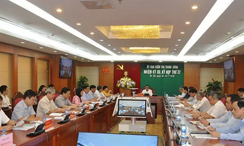 Đề nghị Bộ Chính trị xem xét, kỷ luật nguyên Phó Thủ tướng Vũ Văn Ninh