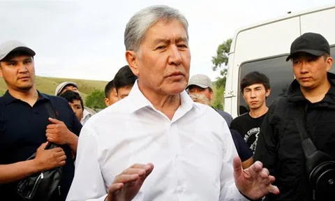 Cựu Tổng thống Kyrgyzstan bị buộc một loạt tội đặc biệt nghiêm trọng