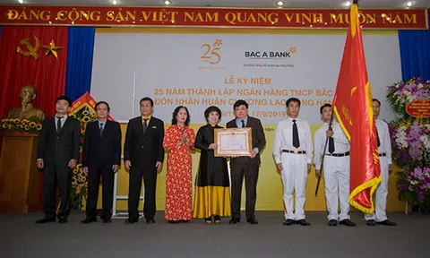 Bắc Á Bank kỷ niệm 25 năm thành lập và đón nhận huân chương lao động hạng Ba