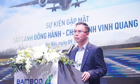 Bamboo Airways tổ chức sự kiện vinh danh top 100 đại lý xuất sắc nhất 3 miền