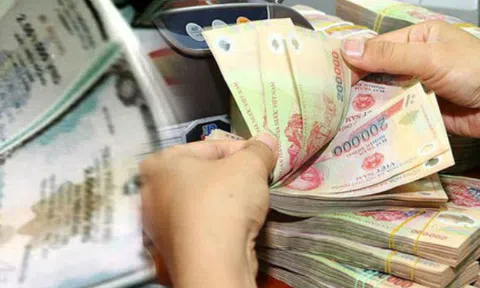 Lãi suất trái phiếu Chính phủ rơi xuống đáy 10 năm