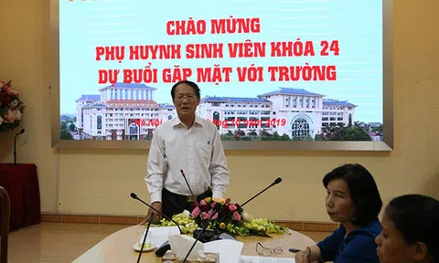 Trường Đại học Kinh doanh và Công nghệ Hà Nội tổ chức Buổi gặp mặt phụ huynh sinh viên Khóa 24 (Năm học 2019 - 2020)