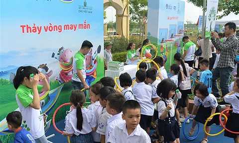 Vinamilk chung tay bảo vệ môi trường thủ đô thông qua quỹ 1 triệu cây xanh cho Việt Nam