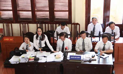 Bảo đảm quyền và nghĩa vụ của “Luật sư bào chữa” trong hoạt động tố tụng hình sự