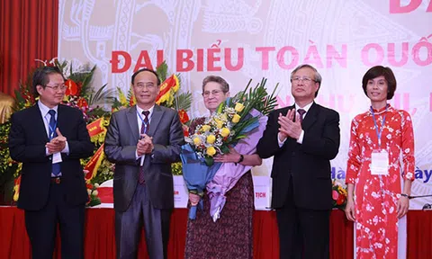 Chủ tịch Hội Luật gia Dân chủ Quốc tế - Jeanne Mirer:  Dành cả sự nghiệp hoạt động để kết nối cộng đồng quốc tế vì hoà bình và công lý