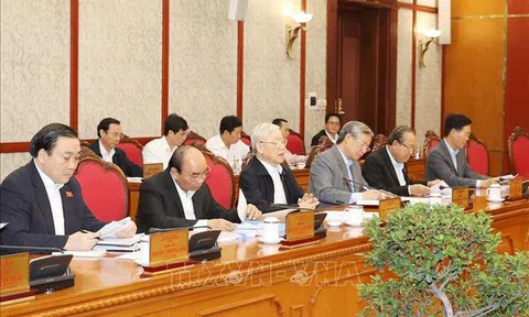 Tổng Bí thư chủ trì họp Bộ Chính trị sửa quy định về Ban Chỉ đạo phòng chống tham nhũng