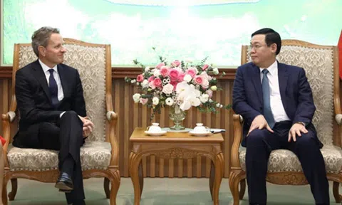 “Việt Nam cam kết mở cửa dịch vụ tài chính”