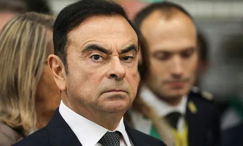 Chui vào hộp đàn để qua mặt an ninh, cựu Giám đốc Nissan Carlos Ghosn trốn sang Lebanon