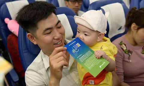 Bamboo Airways tặng chuột vàng 9999 dịp Vía Thần Tài