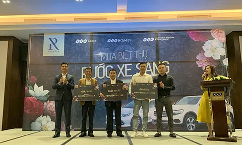 Trước thềm năm mới, Tập đoàn FLC tri ân khách hàng bằng xe sang hoành tráng