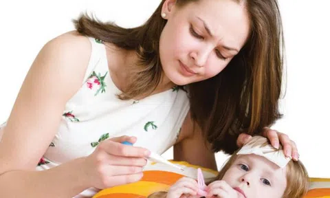 Chế độ, điều kiện và thời gian hưởng bảo hiểm xã hội khi con ốm