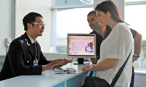 Quy định mới về hoàn thuế GTGT cho người nước ngoài xuất cảnh