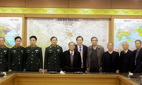 Trường Đại học Kinh doanh và Công nghệ Hà Nội trao đổi về hợp tác đào tạo với Học viện Quân y
