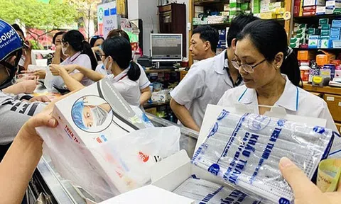 Kiểm soát chặt giá khẩu trang y tế trên các sàn thương mại điện tử