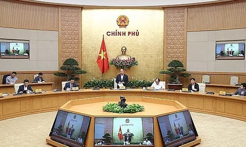 Thủ tướng làm việc cùng các tập đoàn kinh tế tư nhân