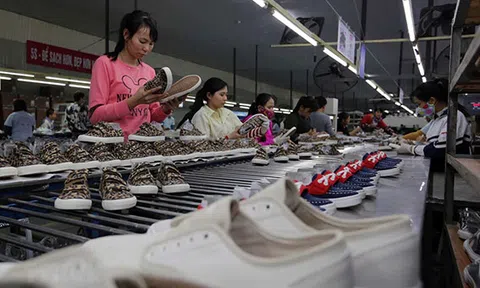 280.000 tỉ “cứu” DN trong đại dịch COVID-19: Cần thiết nhưng có đủ giúp doanh nghiệp “vượt khó"?