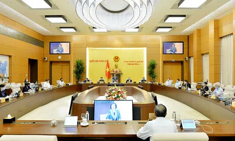 Phiên họp thứ 45 UBTVQH: Tiếp tục cho ý kiến về chính sách-tài chính đặc thù đối với Hà Nội