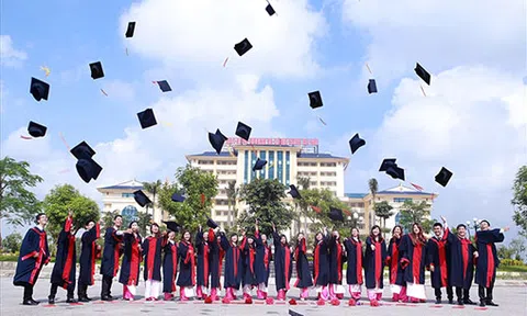 Lựa chọn học chương trình Cao đẳng tại Trường CĐ Kinh doanh và Công nghệ Hà Nội: Tại sao không?