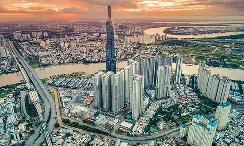 Kinh tế thị trường ở Việt Nam: Khoảng cách từ “miệng” đến “tay” còn xa