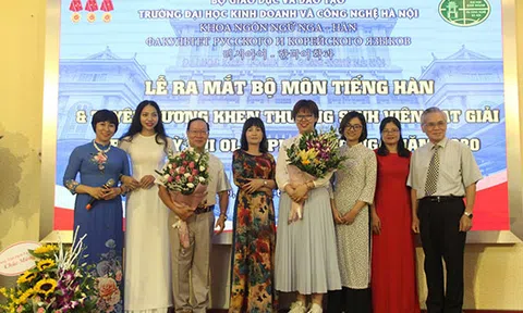 Lễ ra mắt bộ môn tiếng Hàn và trao thưởng Olympic tiếng Nga năm 2020