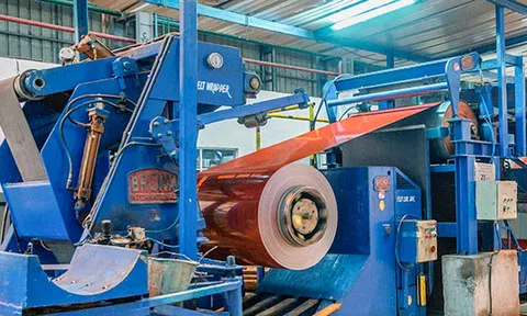 Doanh nghiệp có thể nộp hồ sơ yêu cầu rà soát chống bán phá giá thép phủ màu nhập khẩu từ Trung Quốc, Hàn Quốc