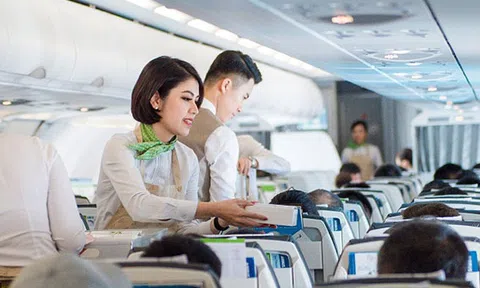 Bamboo Airways và Sacombank hoàn tiền cho khách mua vé máy bay