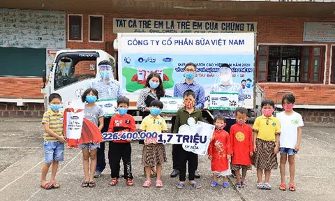 "Để mọi trẻ em được uống sữa mỗi ngày" và hành trình xuyên mùa dịch của quỹ sữa vươn cao Việt Nam năm thứ 13