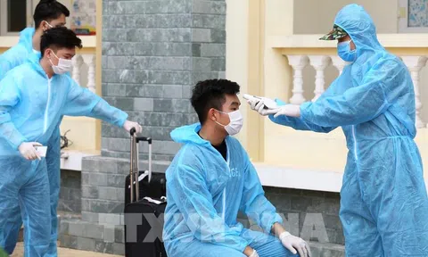 Hà Nội cảnh báo nguy cơ dịch COVID-19 lây lan trong cộng đồng từ ca mắc chưa rõ nguồn lây