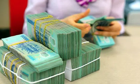 Nhiều ngân hàng thương mại tăng mạnh lãi suất huy động