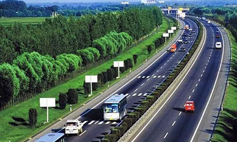 Cao tốc Bắc – Nam vì sao “đốt đuốc” không thấy nhà đầu tư?