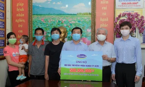 Vinamilk tiếp tục hỗ trợ kinh phí mổ tim cho trẻ em có hoàn cảnh khó khăn