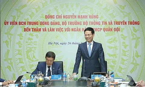 Bộ trưởng Bộ TT&TT: “MB có lợi thế tiên phong về chuyển đổi số”