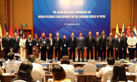 Nhân lực cho tương lai cần những cơ chế mới