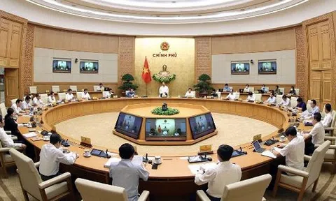 Thủ tướng chủ trì Hội nghị toàn quốc về xây dựng, thi hành pháp luật