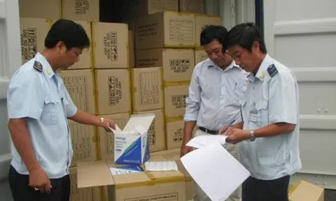 Bộ Tài chính: Đẩy mạnh công tác chống thất thu thuế, chống buôn lậu, GLTM dịp cuối năm