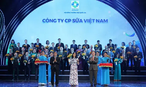 Vinamilk được vinh danh thương hiệu Quốc gia lần thứ 6 liên tiếp, tiếp nối hành trình 12 năm đưa thương hiệu sữa Việt vươn tầm thế giới